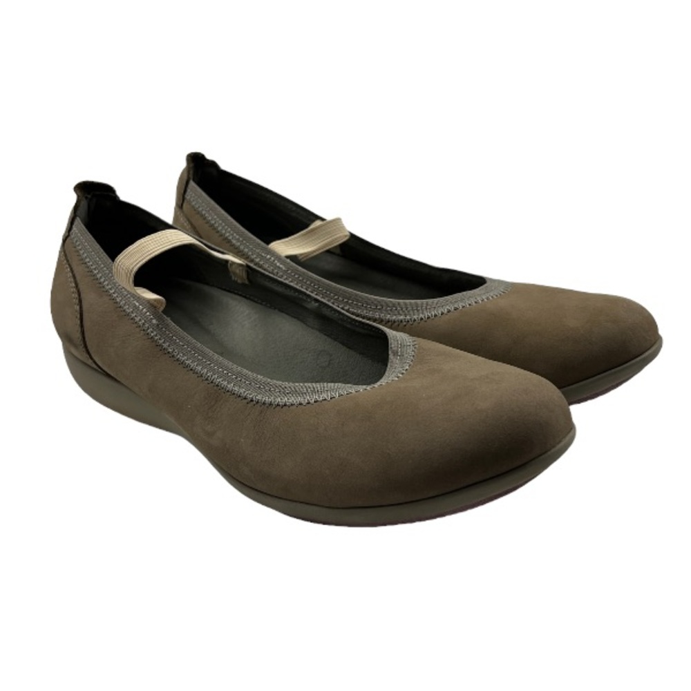 Dansko Brown Flats
